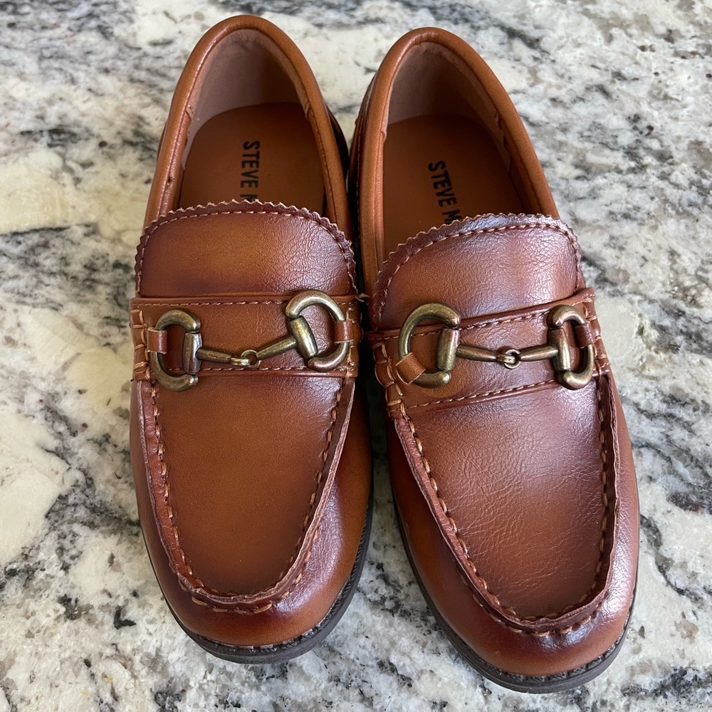Steve Madden kids loafers, never worn.